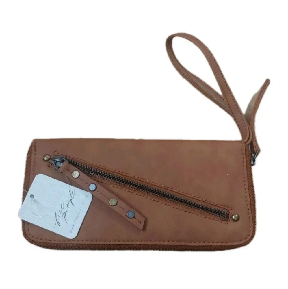 Free People Vegan Leather Long Wallet Zip Around Wristlet Brown Boho Western New